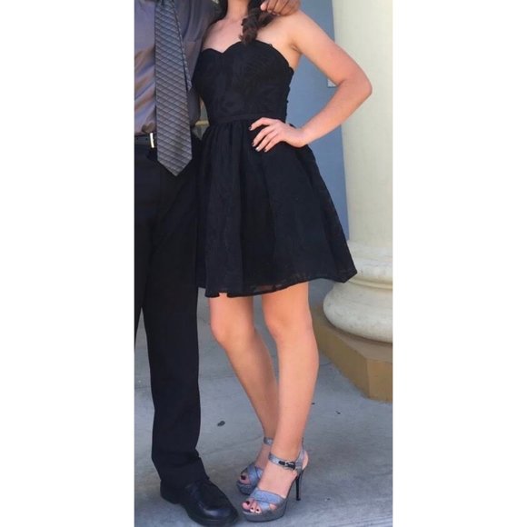 Guess Floral Dress - Picture 6 of 6